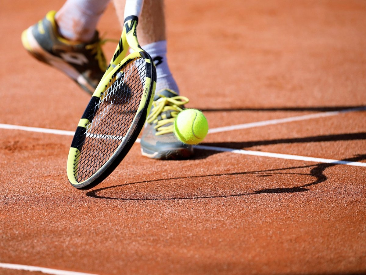 Tennis compétition et loisirs tennis-sport-compétition-loisirs-boxe-golf-football